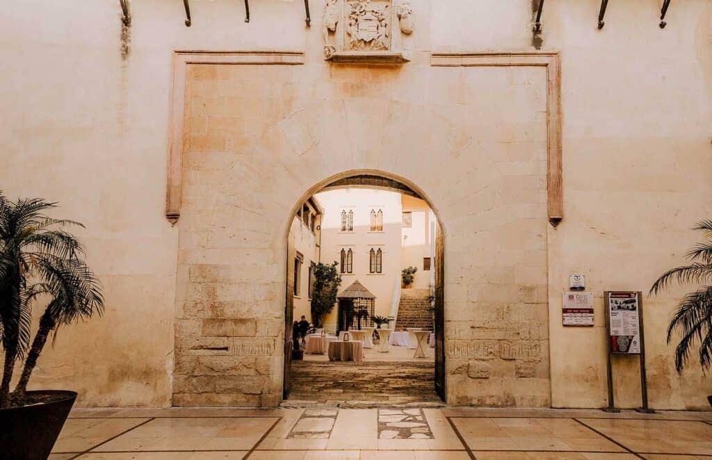 Fachada del Palau dels Borja de Gandia