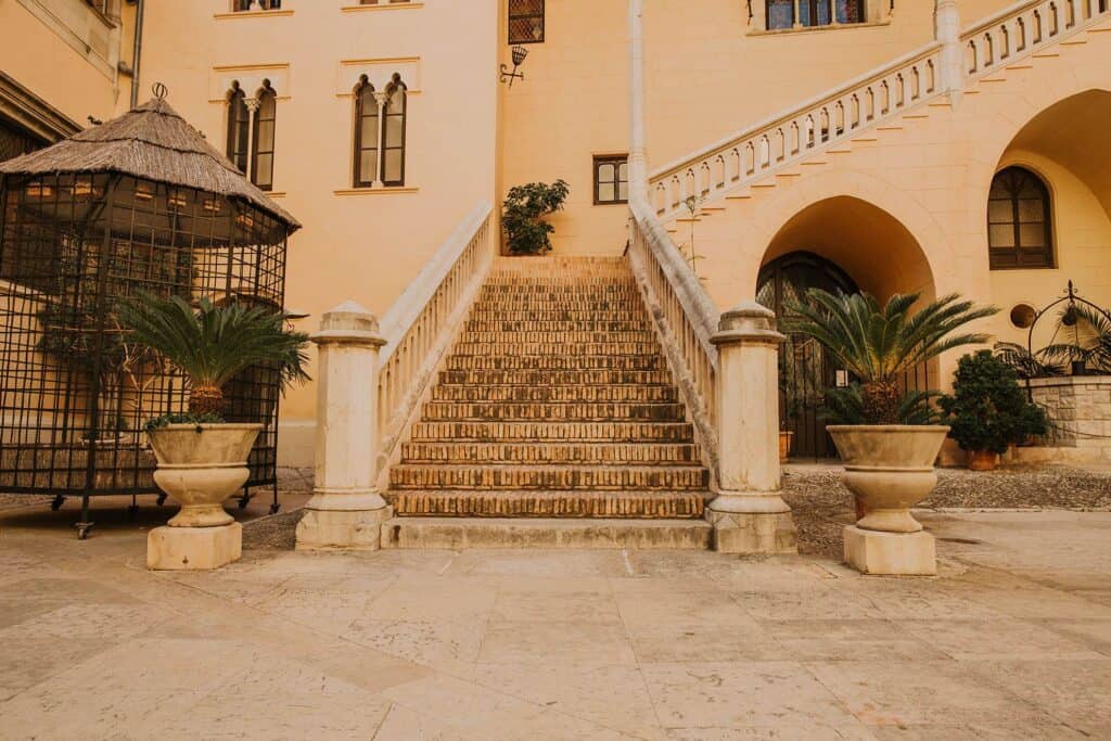 Patio de Armas del Palau Ducal dels Borja