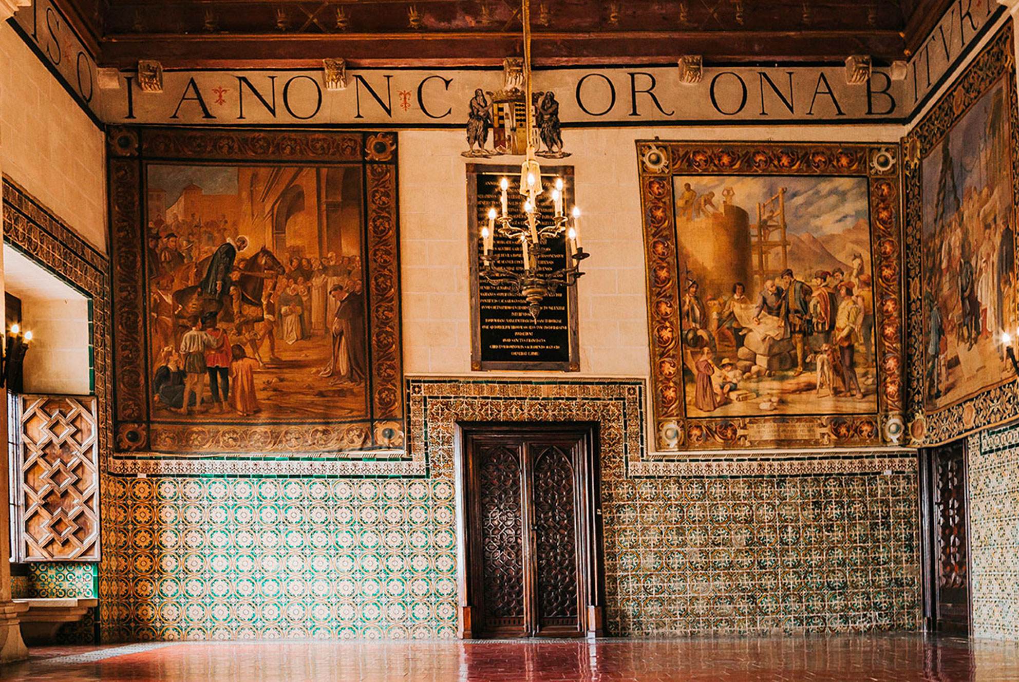 Sargas del Salón de Coronas